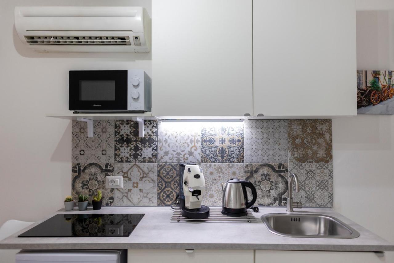 Aurora House Suite チェファル エクステリア 写真